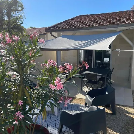 Calme Et Ensoleillee Maison Au Pied De La Entre St Palais Sur Et Royan Tatil Evi *